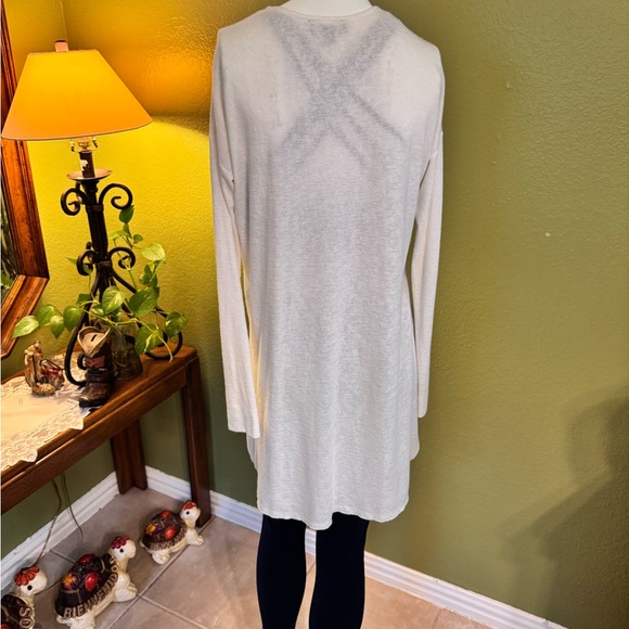 Fifteen Twenty Cream Knit Top - Picture 10 of 15